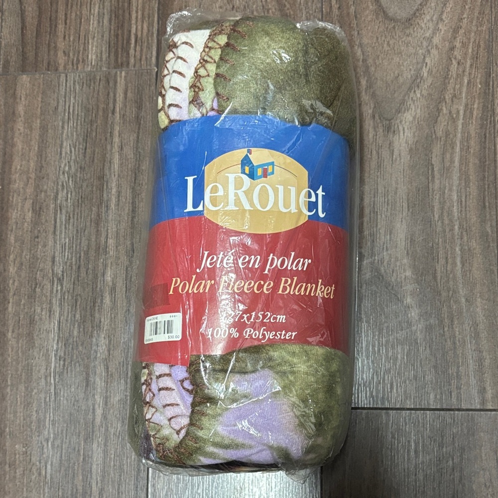 183 LeRouet NWT Polar Fleece Blanket